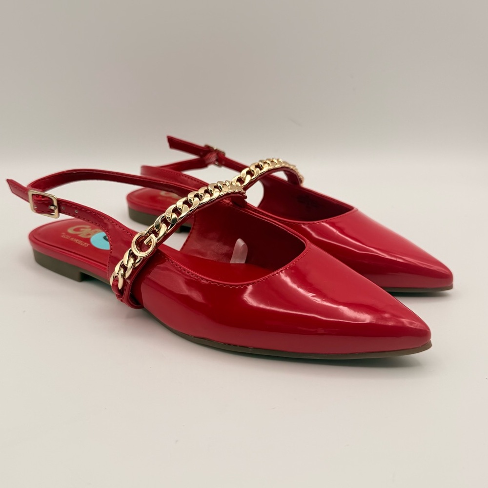 GBG Los Angeles BWOT Red Patent Slingback Flats with Gold Chain Women’s Size 6